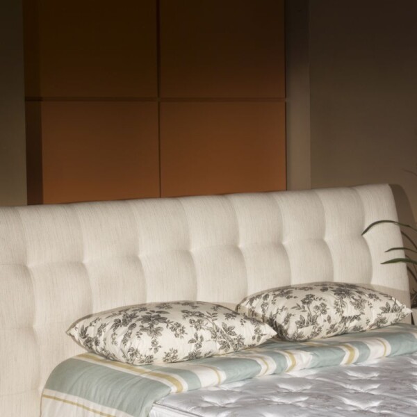 SOFA CAMA 2 PLAZAS - TELA BEIGE — Champagne Home & Deco