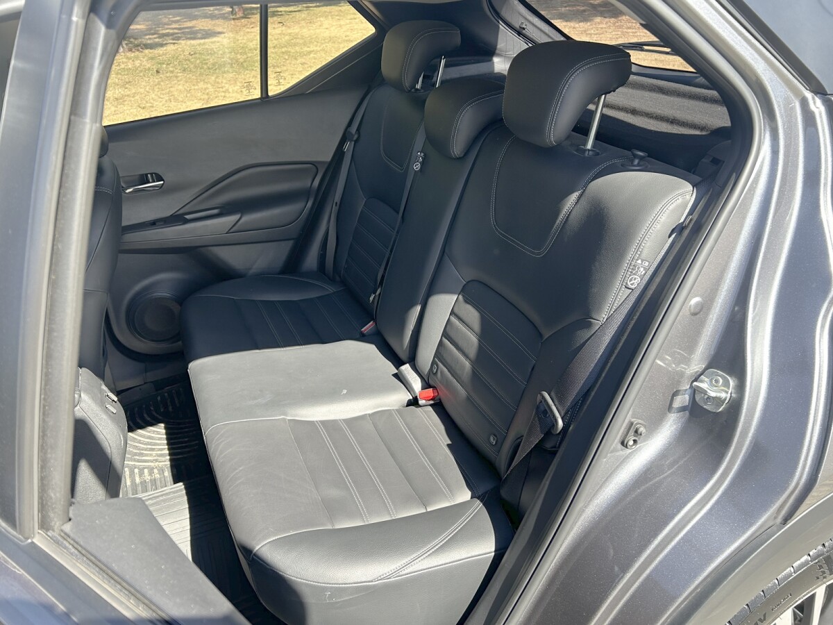 Nissan Kicks Exclusive 1.6 CVT Extra Full Permuta / Financia Nissan Kicks Exclusive 1.6 CVT Extra Full Permuta / Financia