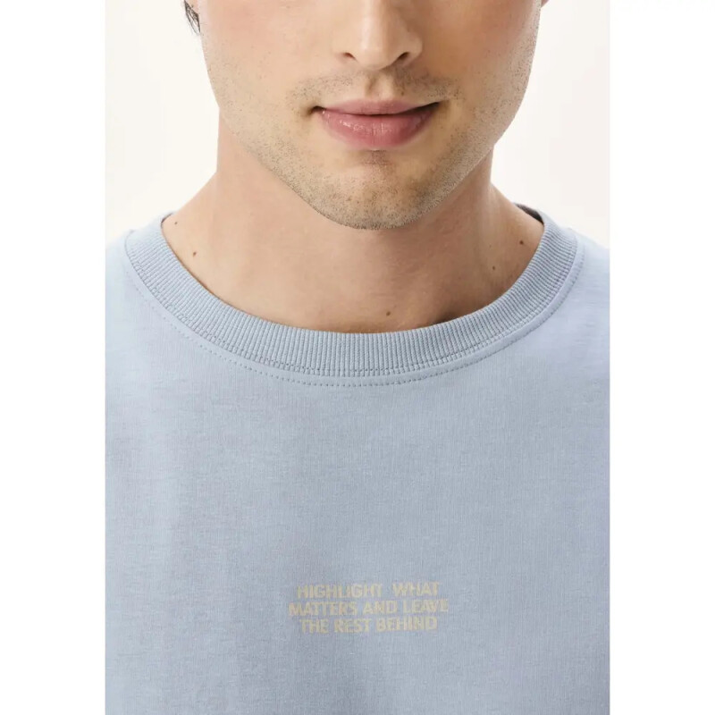 CAMISETA MM MASC AZUL CLARO