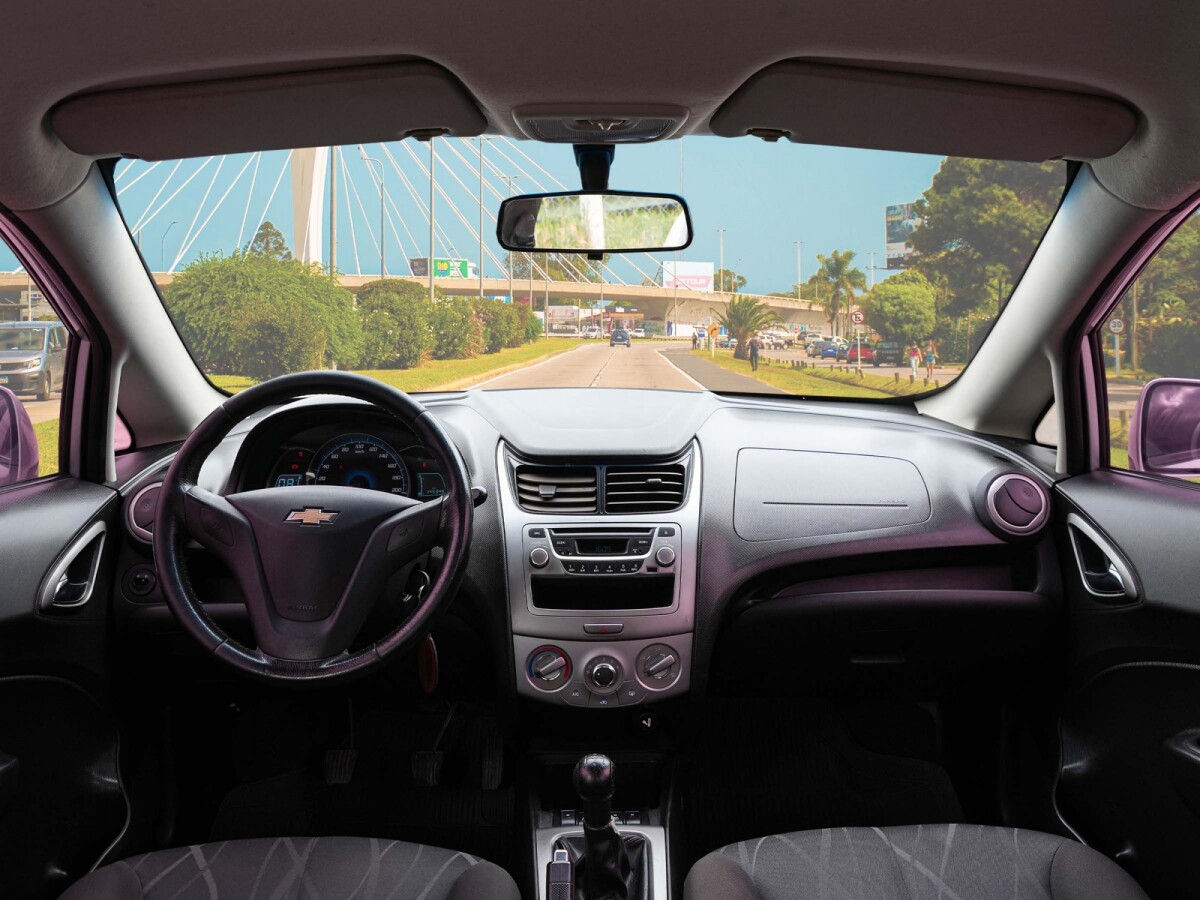Chevrolet Sail LT 1.4 Extra Full| Permuta / Financia Chevrolet Sail LT 1.4 Extra Full| Permuta / Financia