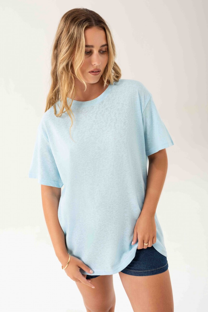 Remera Basic Eterna - Celeste 