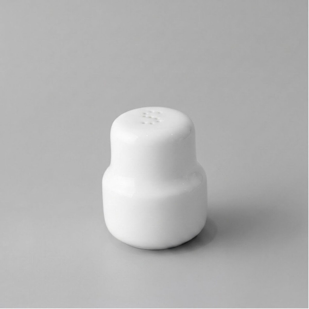 Salero Royal Porcelain Volf 