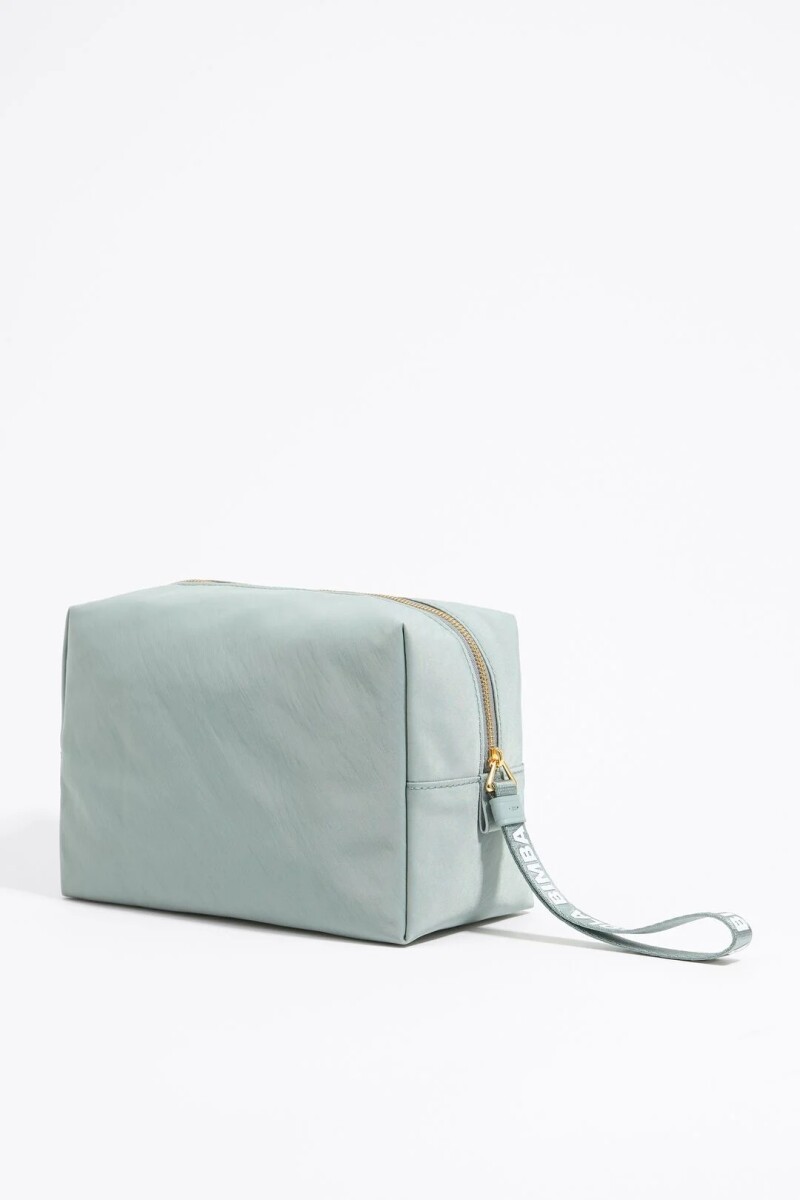 NECESER Verde