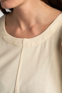 Remera Algodón Manga Globo Beige