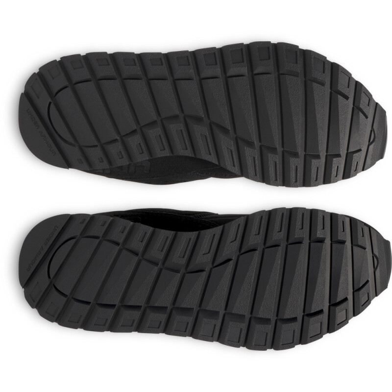 UA GS Essential Runner-WHT BLK-001