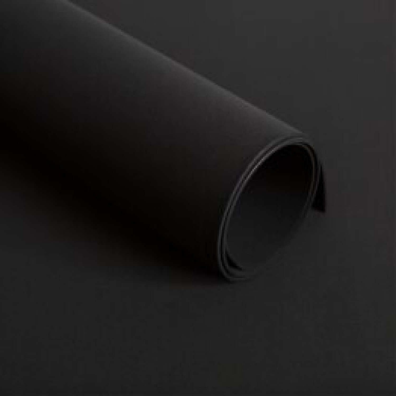 Goma Eva 40 cm x 60 cm con Brillantina - Negra — Ardo Mayorista