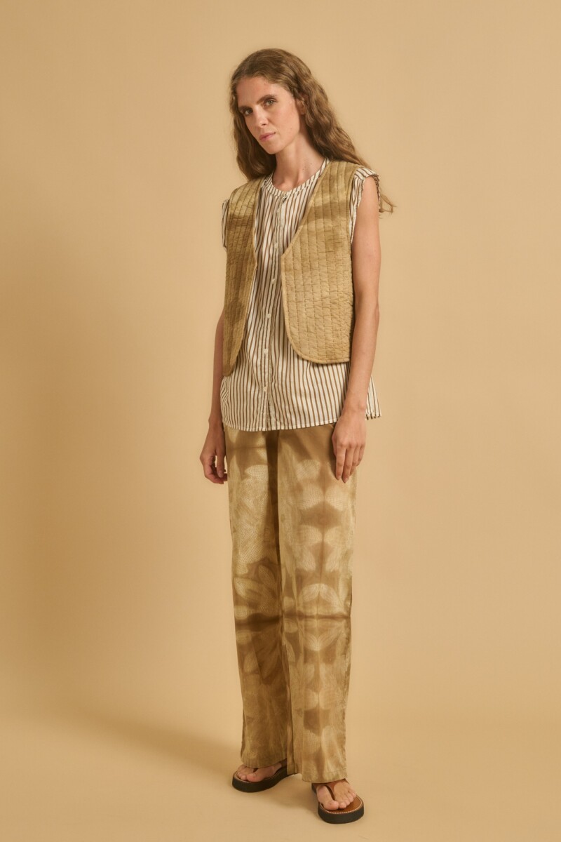 CHALECO GISO Camel
