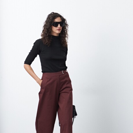 PANTALÓN LOUIZI Bordó