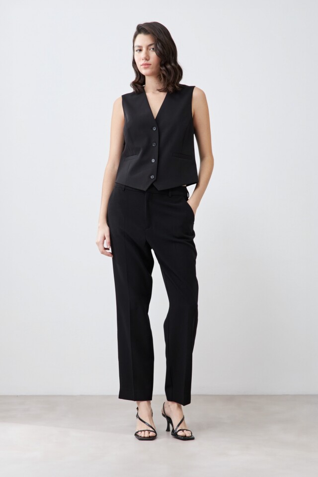 Pantalón recto sastrero negro