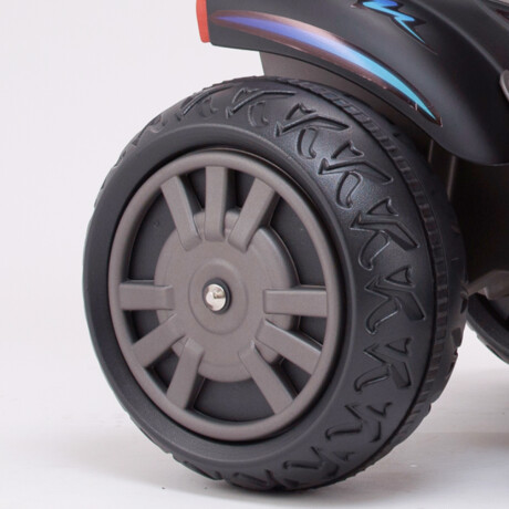 Moto A Batería Con Reversa Luces Y Sonido + Casco Negro