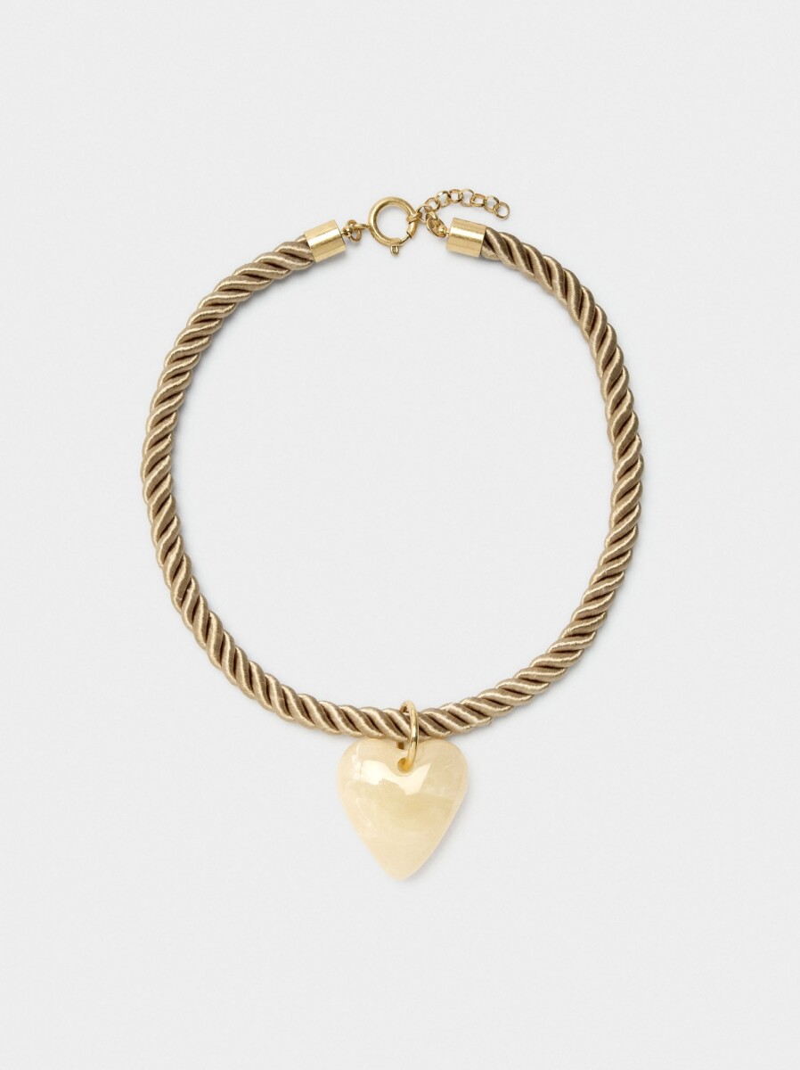 Collar Corto Con Corazón - beige 