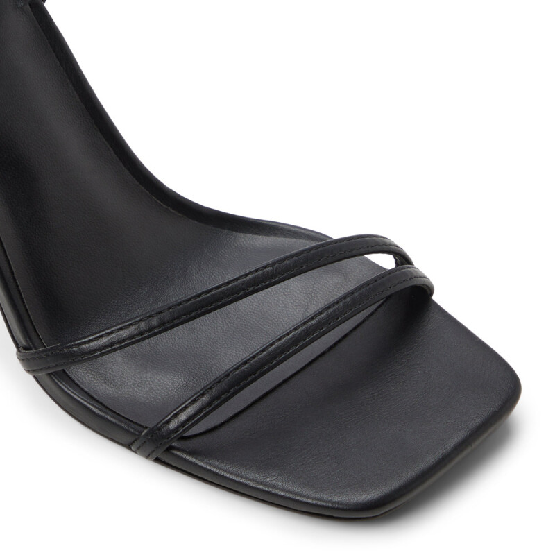 ALMAA WHITE SYNTHETIC BLACK