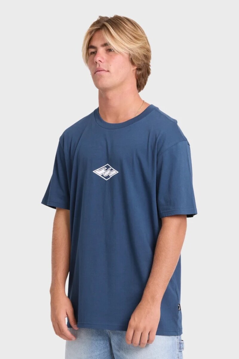 REMERA MAINSTAY PREMIUM SS A-azul