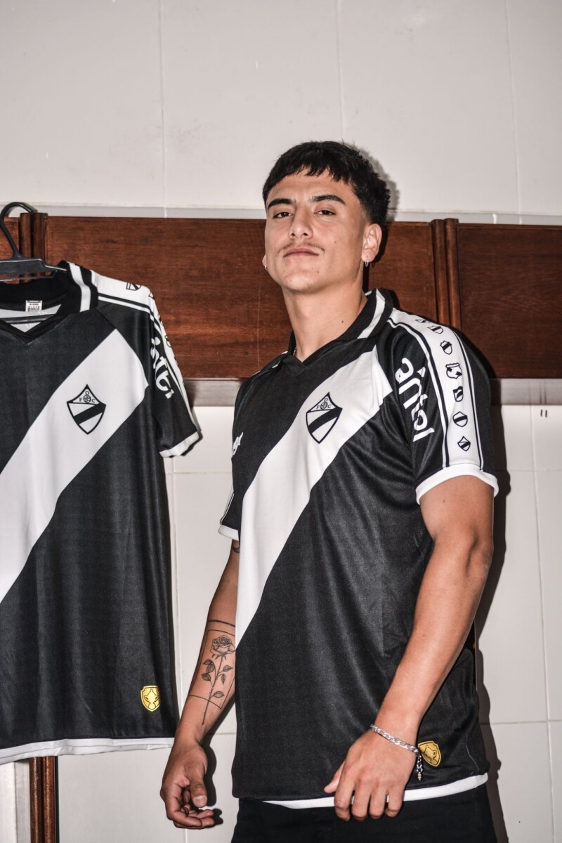 Camiseta Alternativa Danubio 2024 