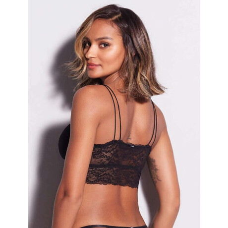 Triangulo love stories Negro