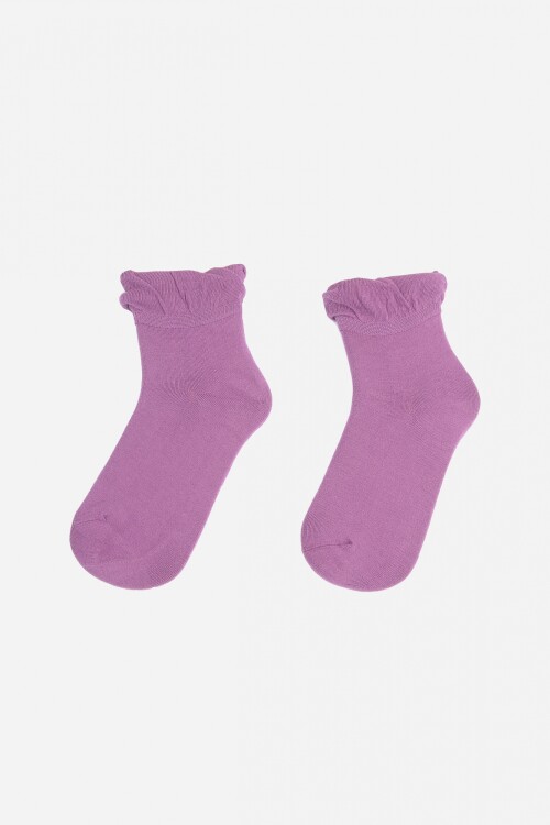 Medias cortas con volado violeta