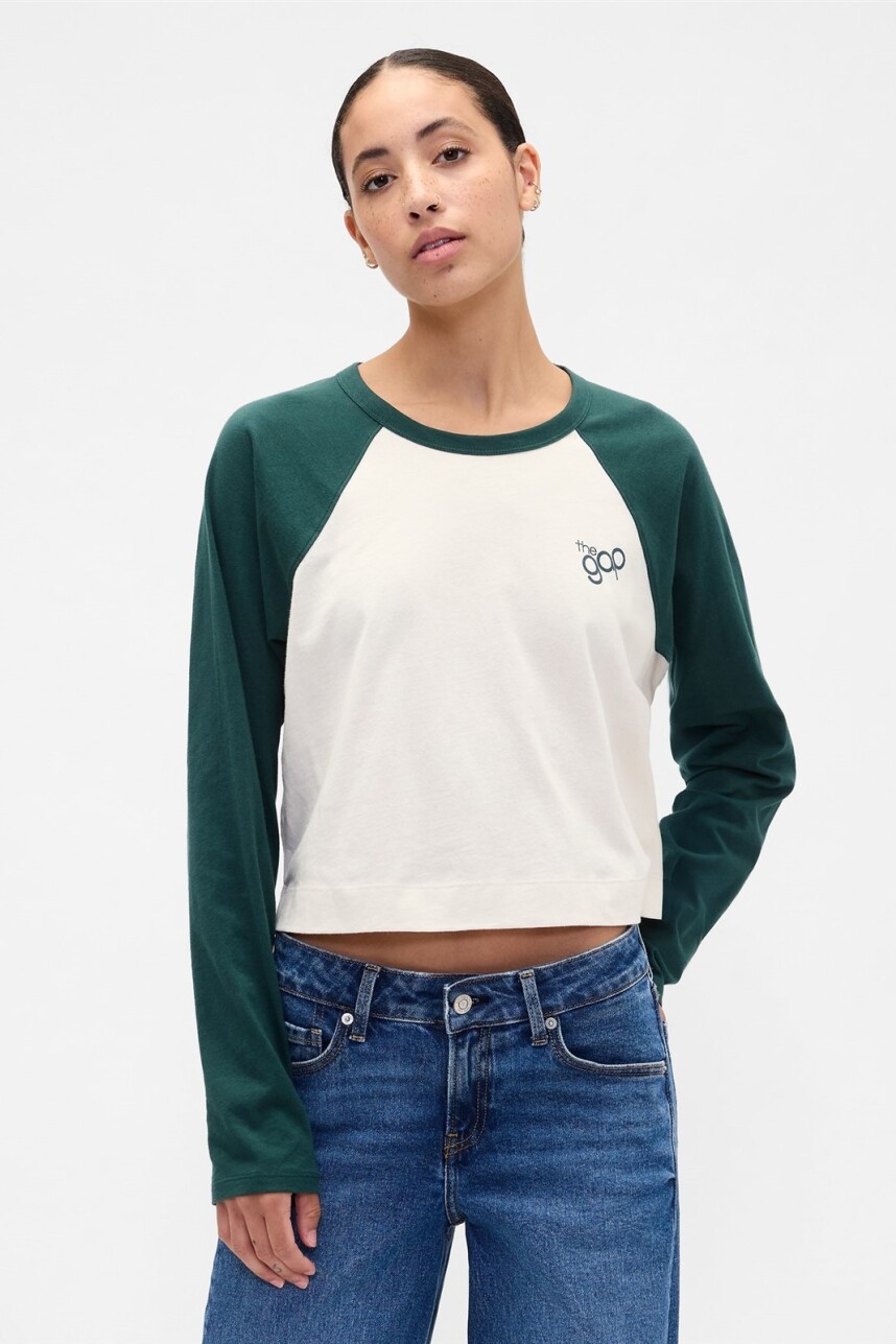 Remera Logo Gap Mujer Deep Hunter 505