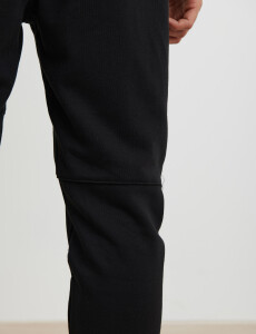 080910 PANTALON JOGGING Negro