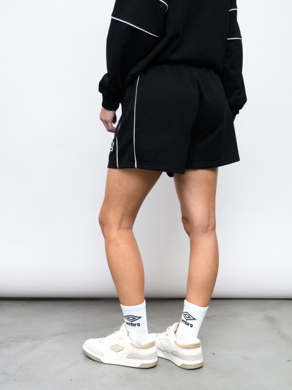 SHORT MARI Umbro Mujer 002