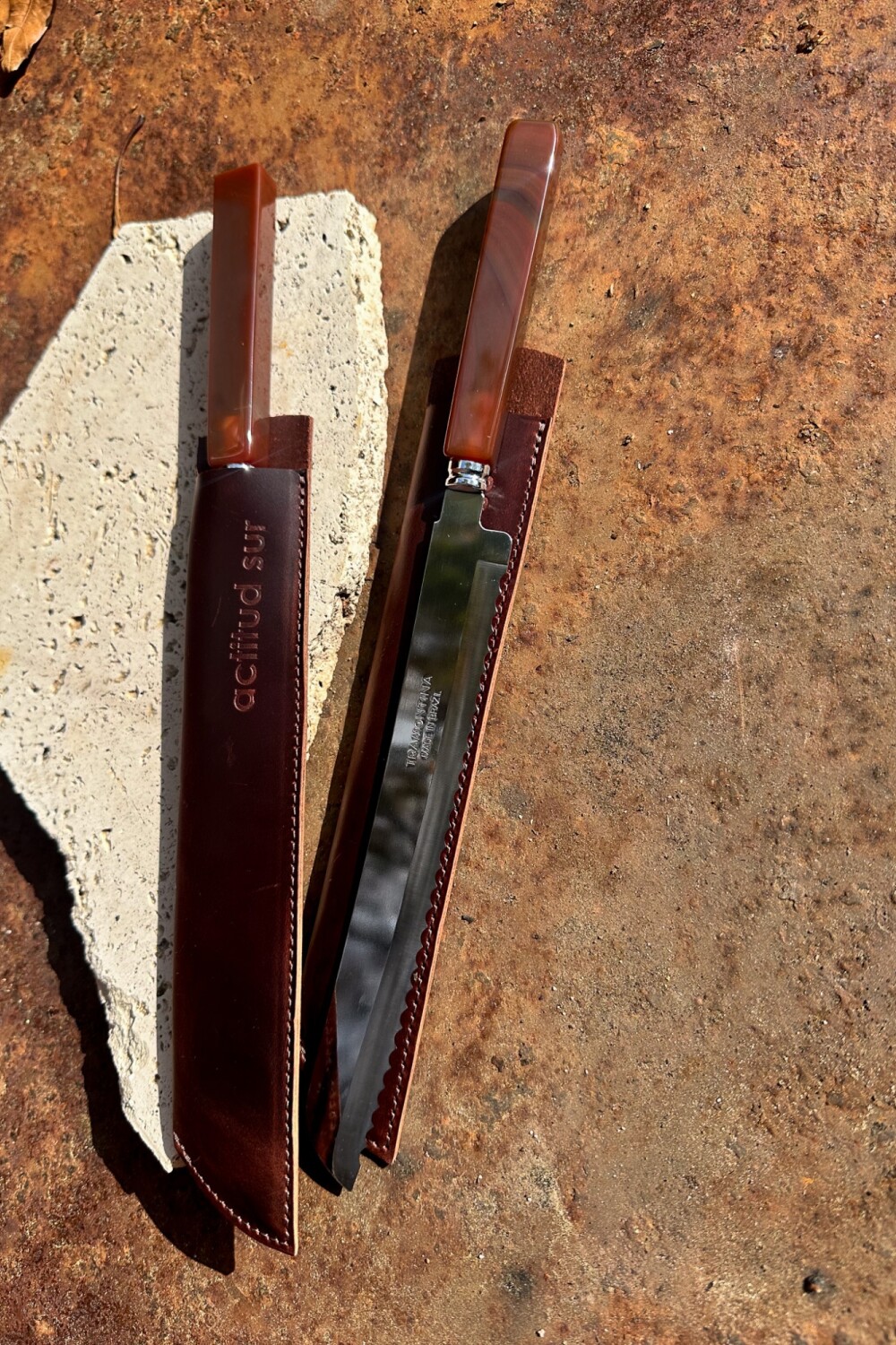 Stone Bread Knife Caramelo