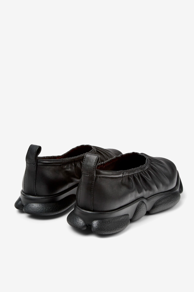 ZAPATO KARST Negro