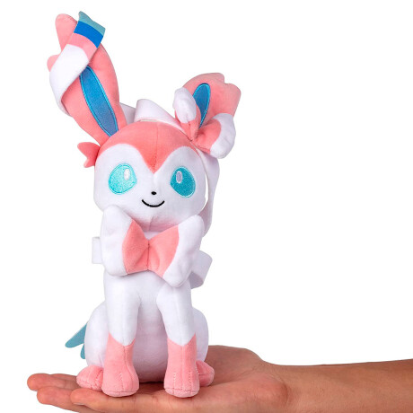 Peluche Pokemón Sylveon 25 cm 001