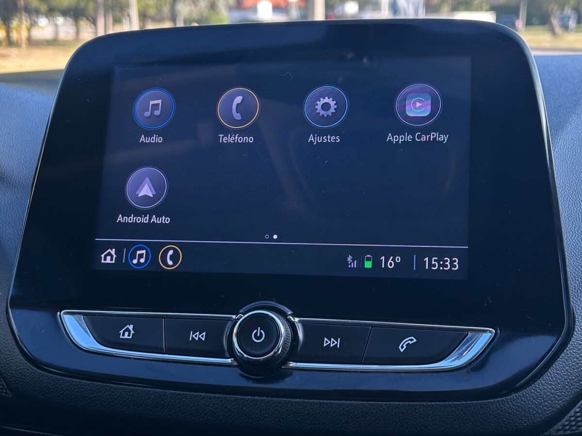 Chevrolet Onix 1.2 LT Extra Full | Permuta / Financia Chevrolet Onix 1.2 LT Extra Full | Permuta / Financia