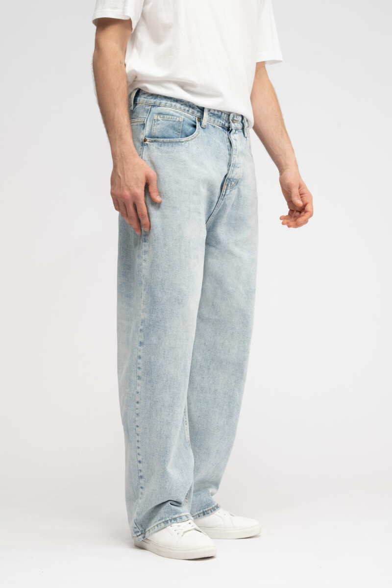 Pantalón Jean Ancho Azul Claro