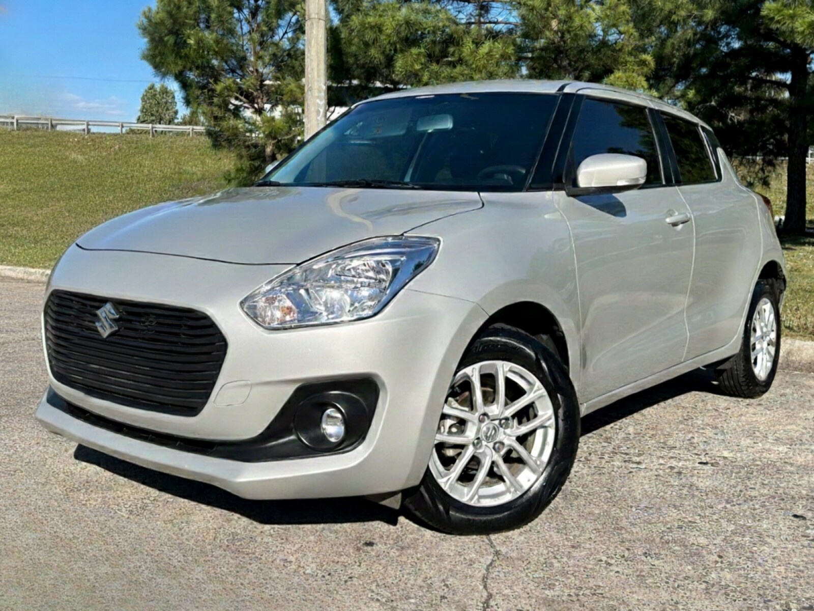 Suzuki Swift GL 2021 EXCELENTE ESTADO! | Permuta / Financia 