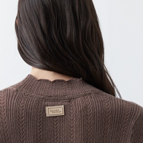 POLERA SELVA Marrón oscuro