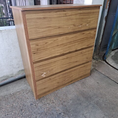 [OUTLET] Comoda Cajonera Carla para Dormitorio 4 Cajones con Rieles Telescópicos - Marrocos [SOLO RETIRO EN EL LOCAL] [OUTLET] Comoda Cajonera Carla para Dormitorio 4 Cajones con Rieles Telescópicos - Marrocos [SOLO RETIRO EN EL LOCAL]