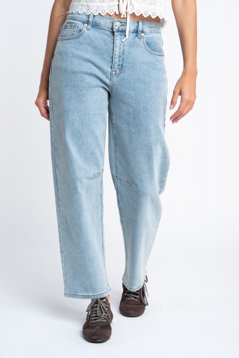 Jean Baggy Barrel Jean