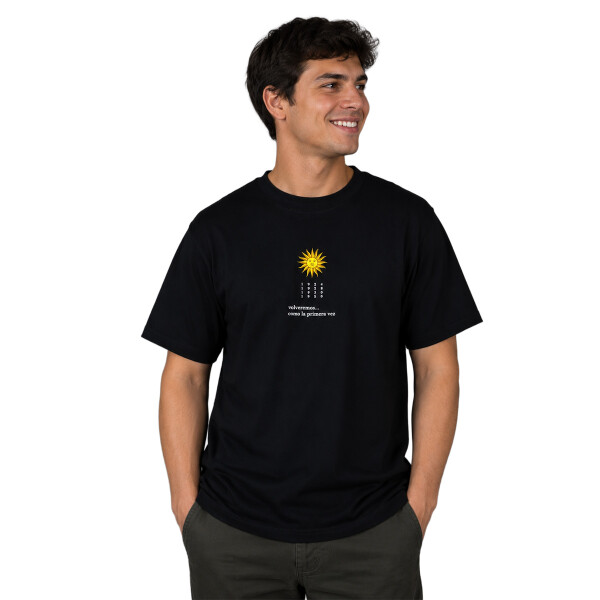REMERA URUGUAY VOLVEREMOS NEGRA S REMERA URUGUAY VOLVEREMOS NEGRA S