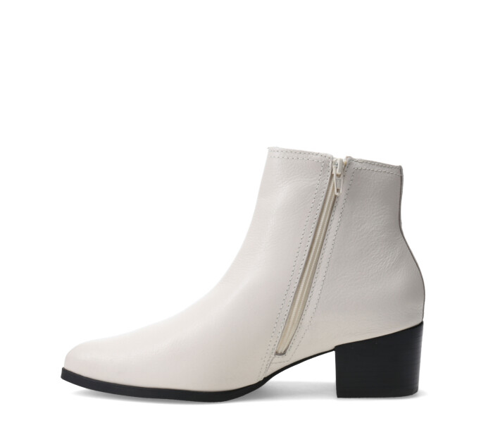 Bota de Mujer Bottero Caña Baja de Cuero Marfil