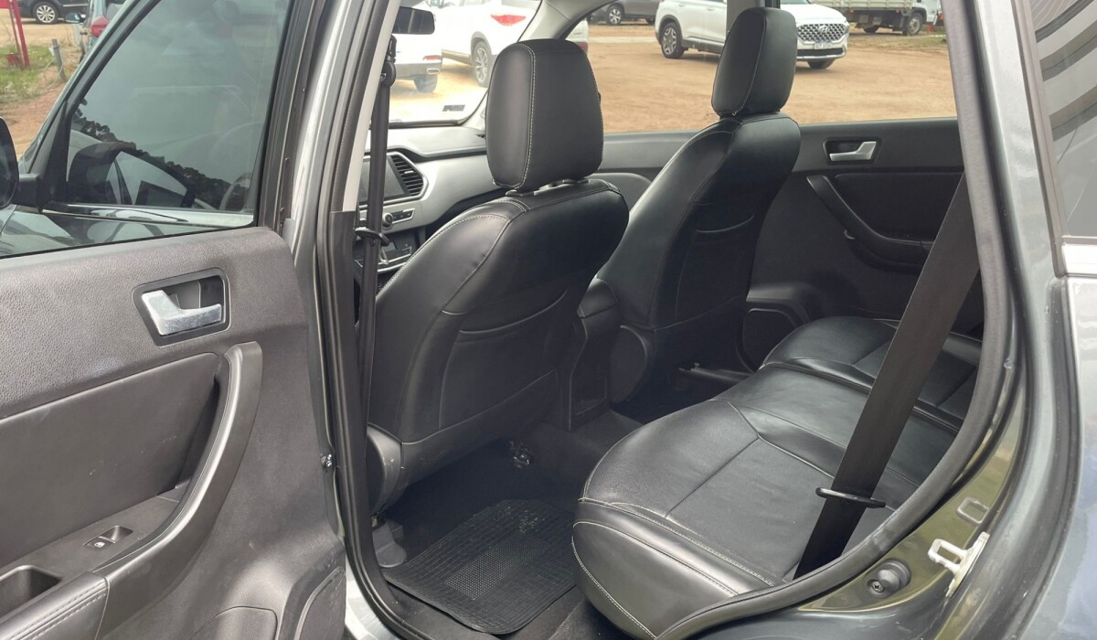 Lifan X70 2.0 MT Full Tech - 2019 Lifan X70 2.0 MT Full Tech - 2019