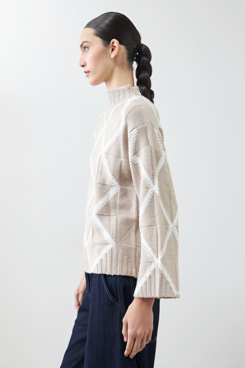 Polera con rombos en contraste beige melange