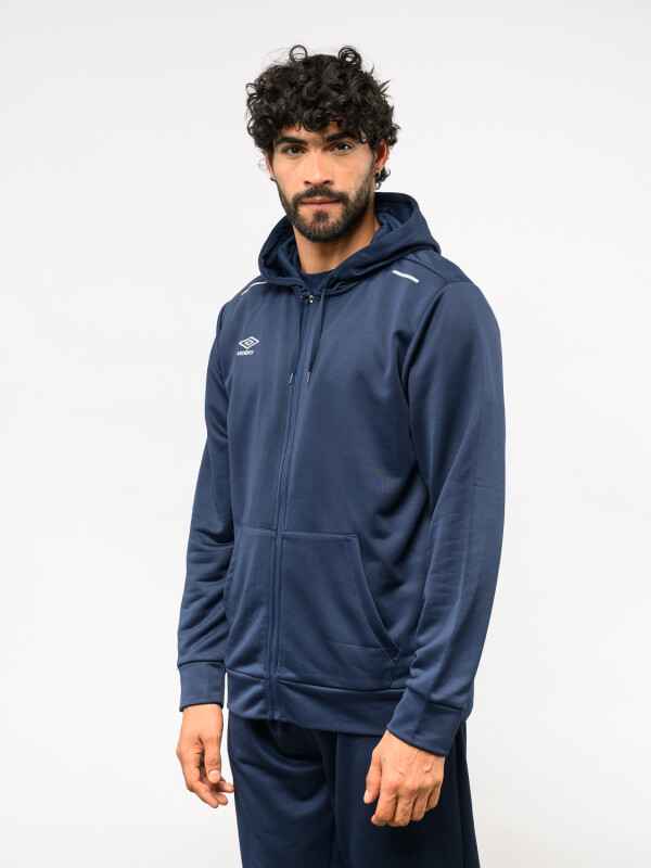 Campera Deportiva Training Core Umbro Hombre 002
