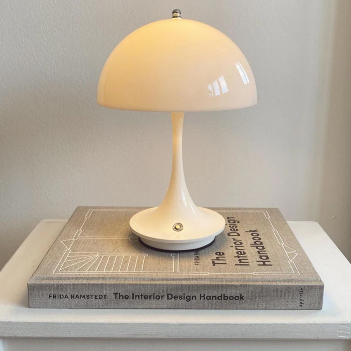 LUMINARIA DE MESA SAREZZO LAMP Blanco 
