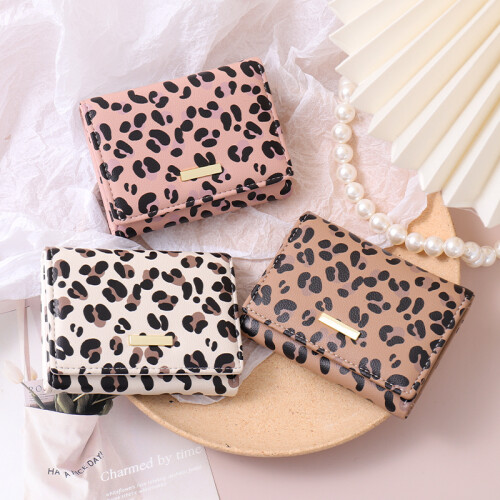 Billetera Leopardo - 3 Pliegues Billetera Leopardo - 3 Pliegues