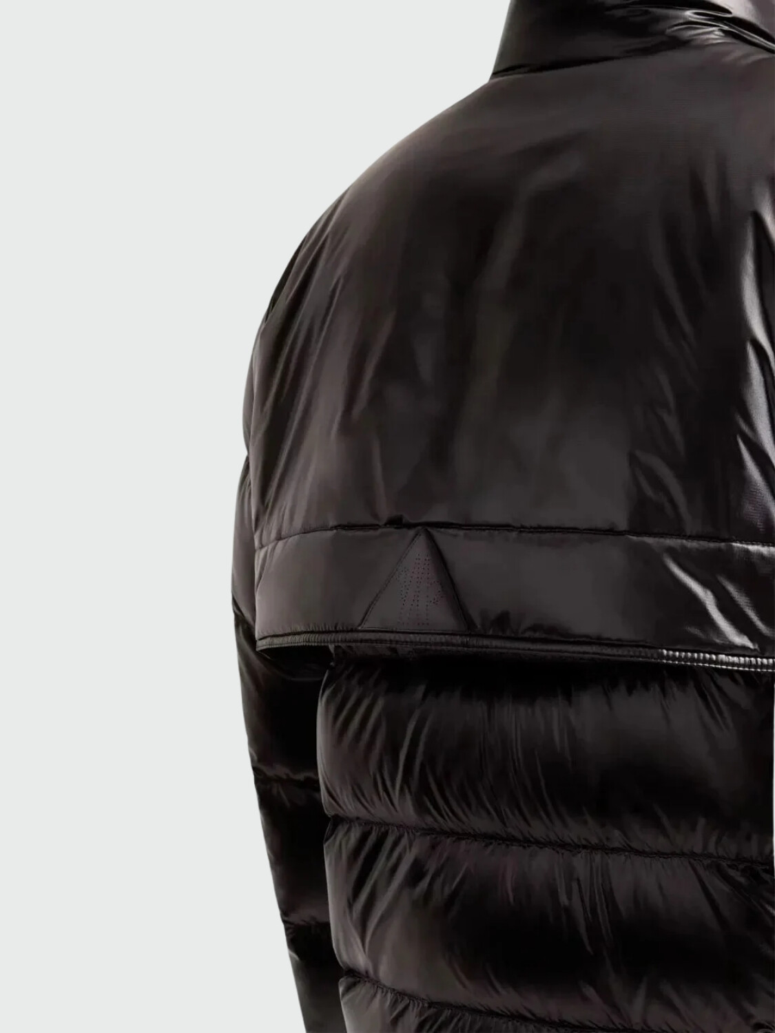 MONCLER - Campera Corta Orres Negro