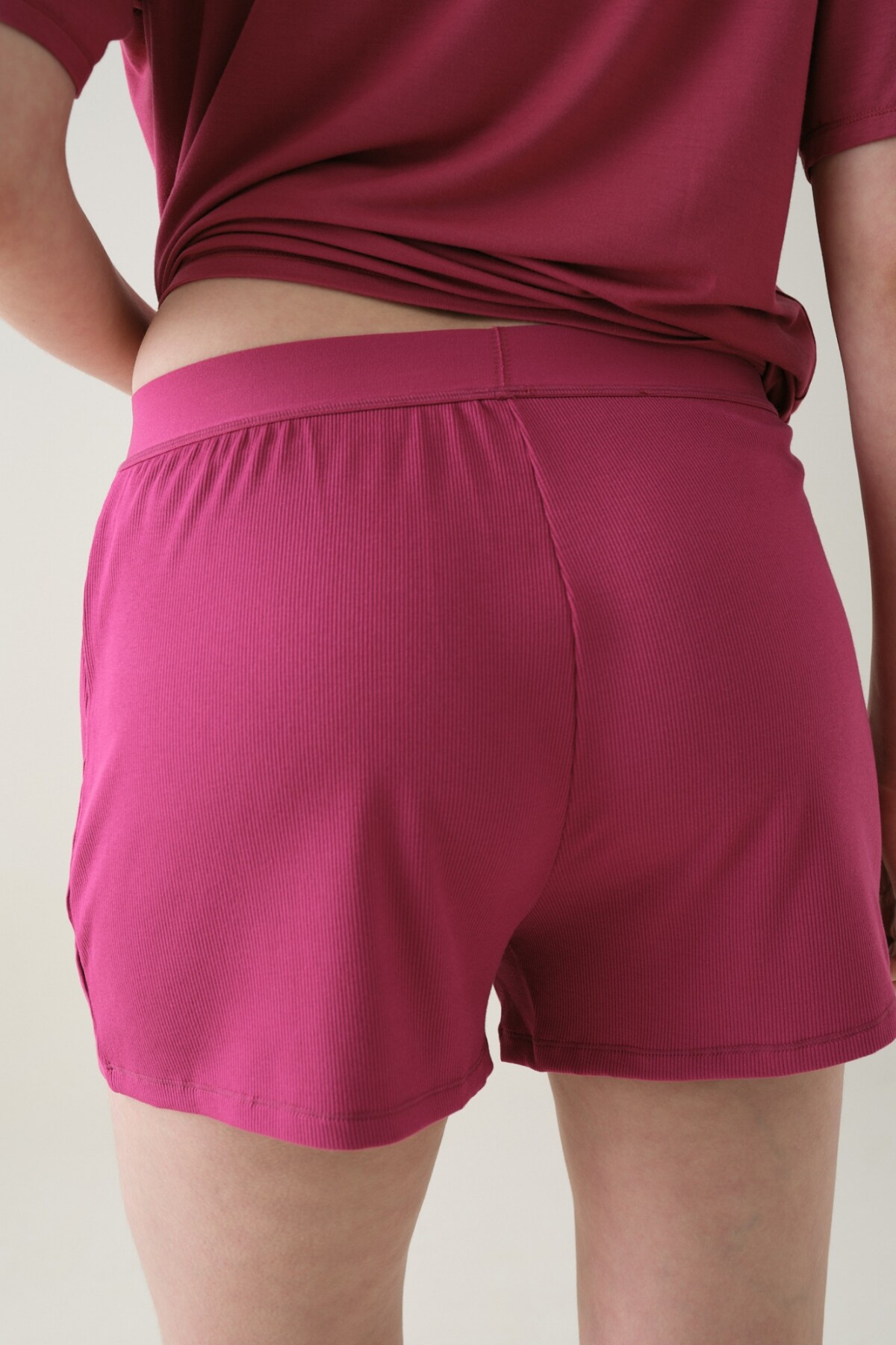 Short Boxer Rib Burdeos