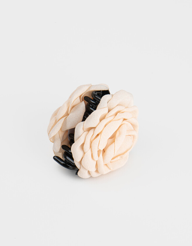 Broche Con flores Broche Con Flores - Blanco Crema
