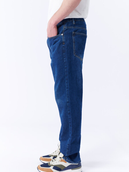 Pantalón jean fit clásico Azul Oscuro