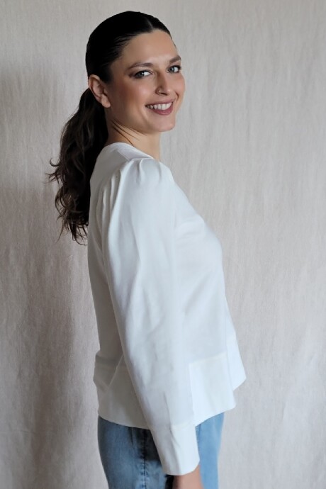 Remera Nina Crudo