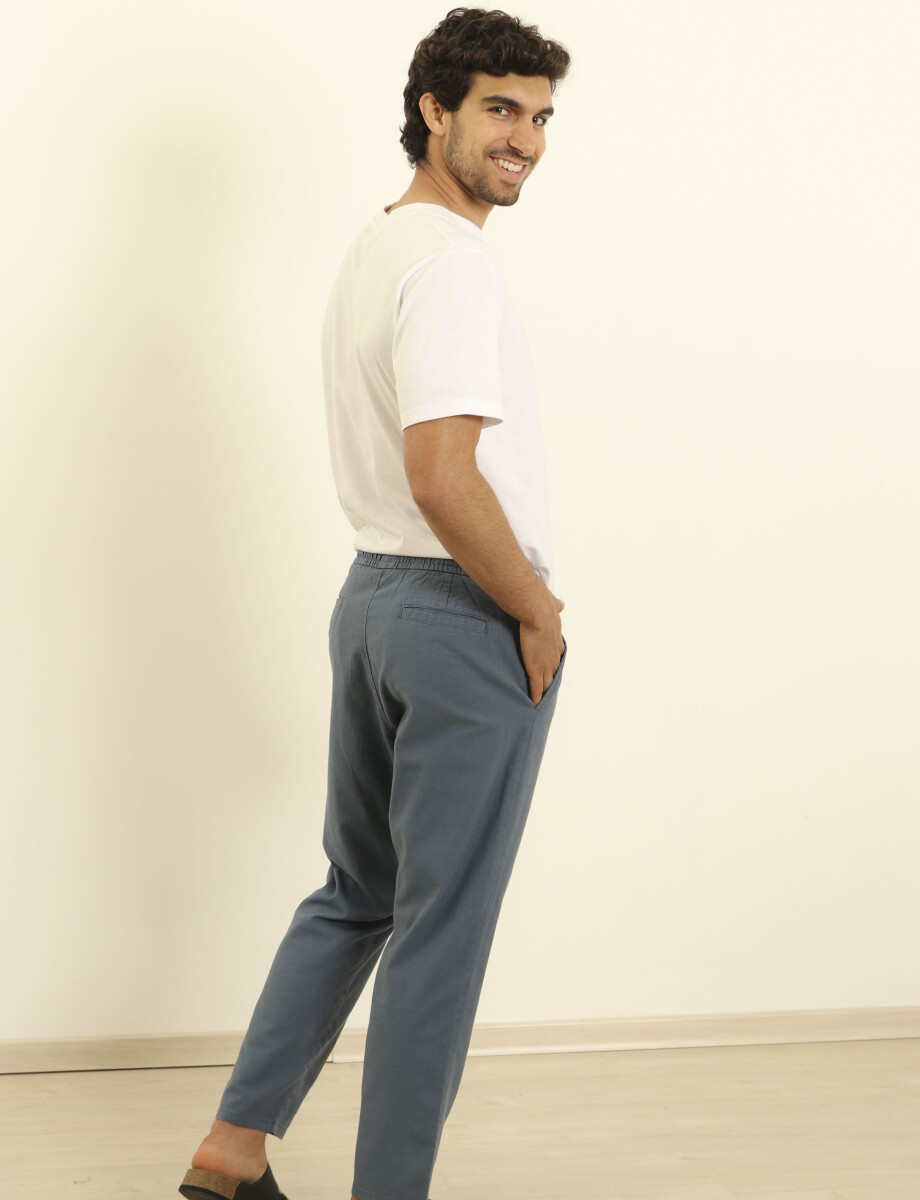 080676 PANTALON HARRY Azul Piedra