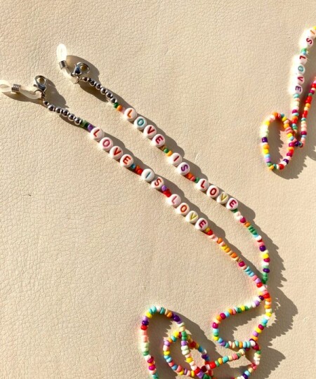 CORREA PARA LENTES Y TAPABOCA LOVE IS LOVE CORREA PARA LENTES Y TAPABOCA LOVE IS LOVE