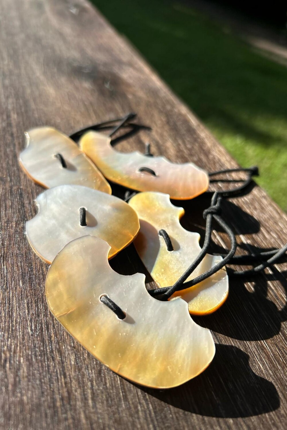 Nácar Head Piece Nácar Head Piece