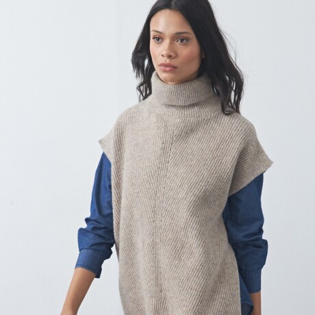 PONCHO GYROS Beige Oscuro