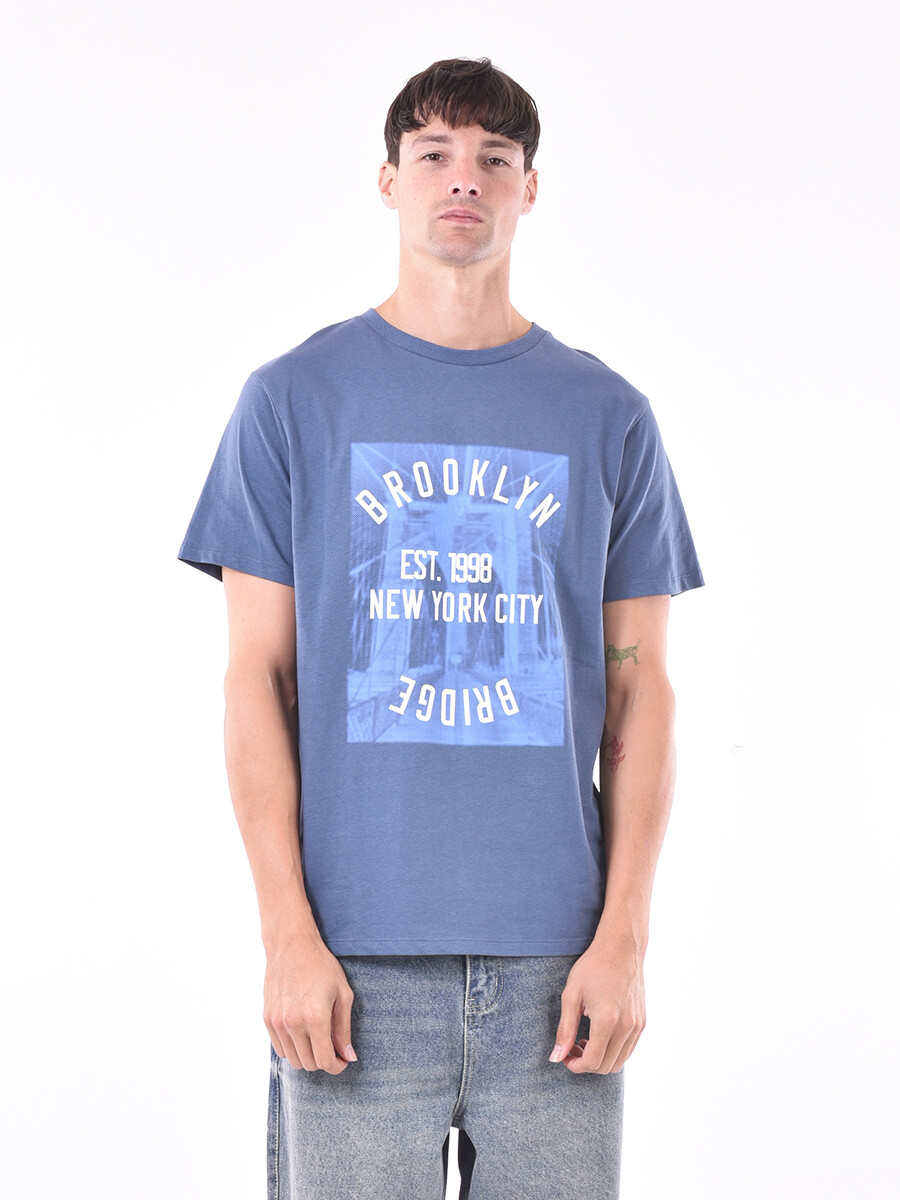 REMERA REGULAR NAUPLIA - VARIANTE 7 