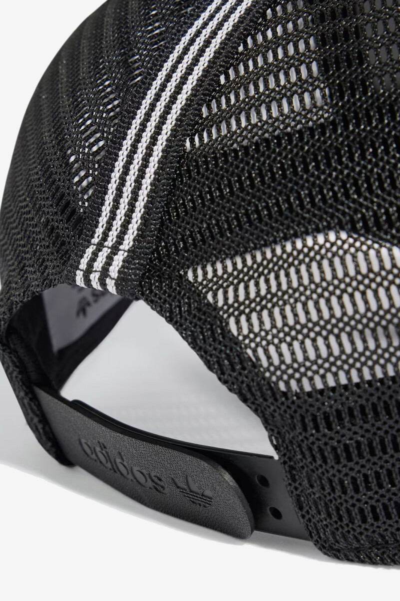 CURVED TRUCKER Negro